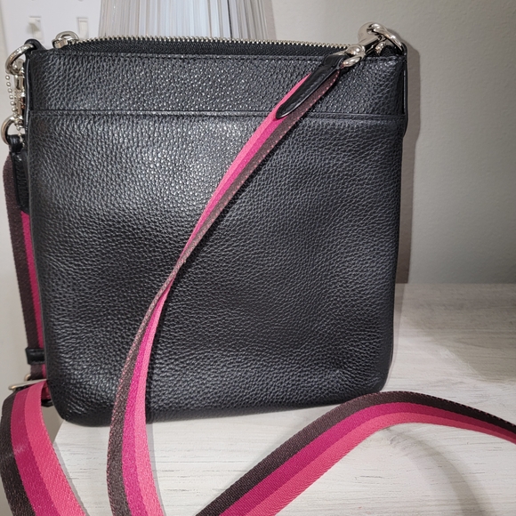 Coach x Marvel Bubble Jes Slim Black Crossbody Messenger Bag with Pink Strap - Picture 6 of 6
